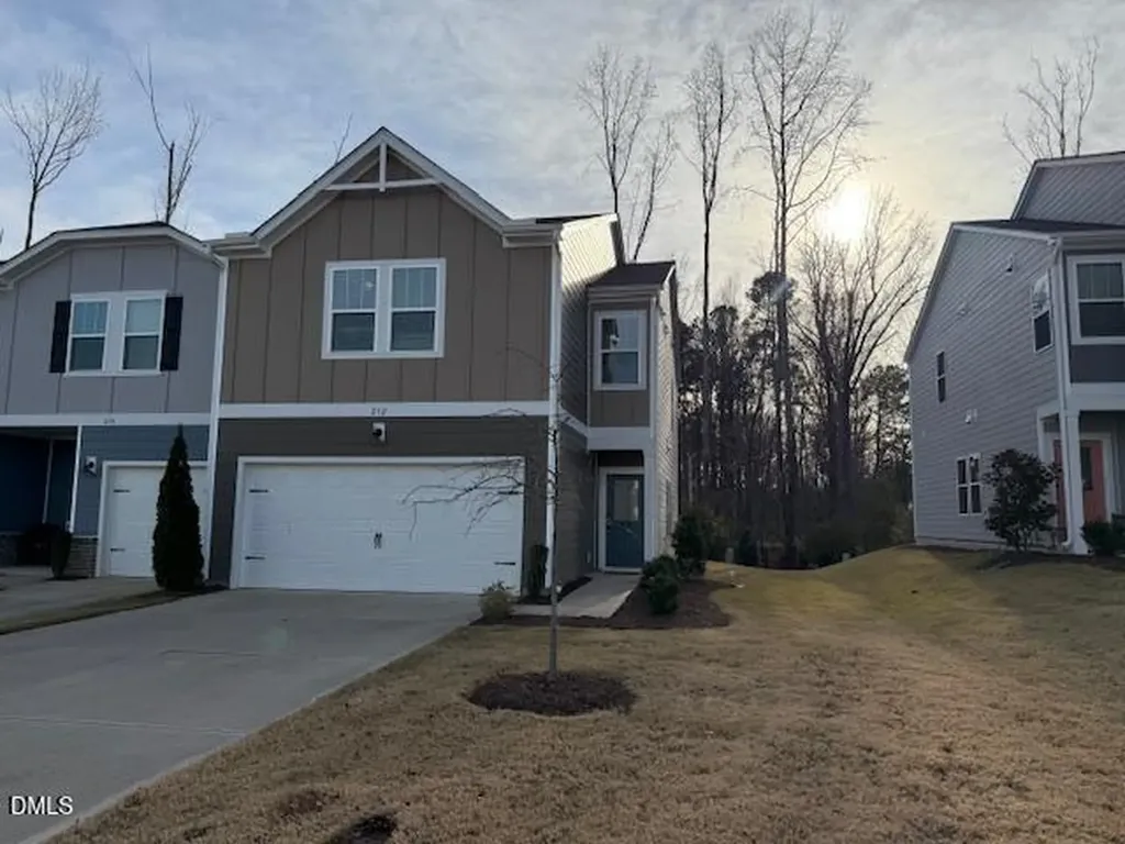 212 Brook Farm Lane Fuquay Varina NC 27526