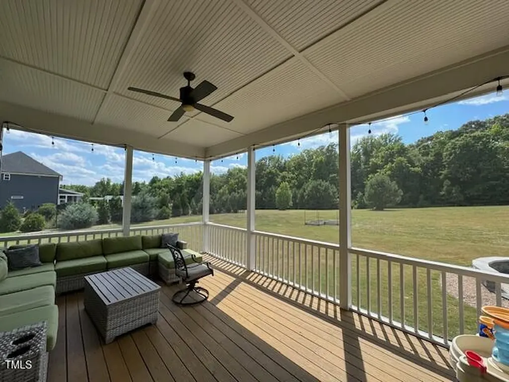 6406 Moinear Lane Chapel Hill NC 27514