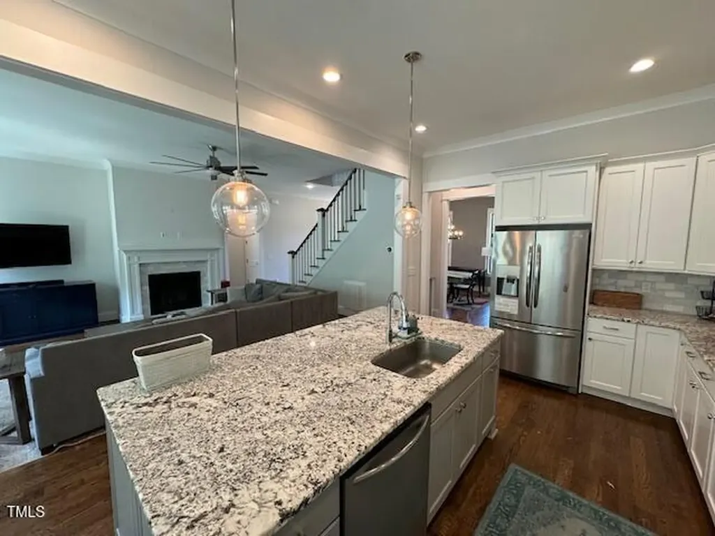 6406 Moinear Lane Chapel Hill NC 27514