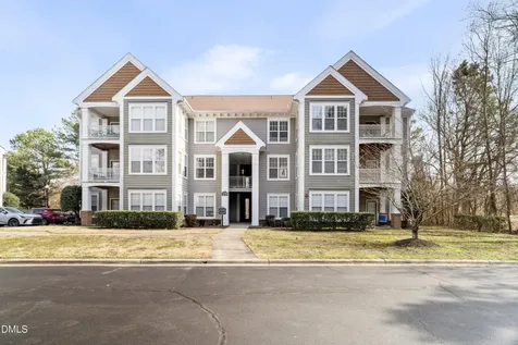 1922 Parkside Village Drive Clayton NC 27520