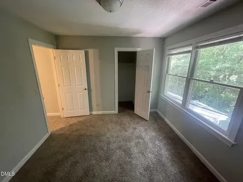 6140 Loch Laural Lane Raleigh NC 27613