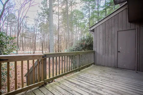 69 Fernwood Lane Chapel Hill NC 27516