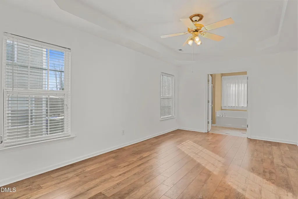 808 Red Oak Tree Drive Fuquay Varina NC 27526