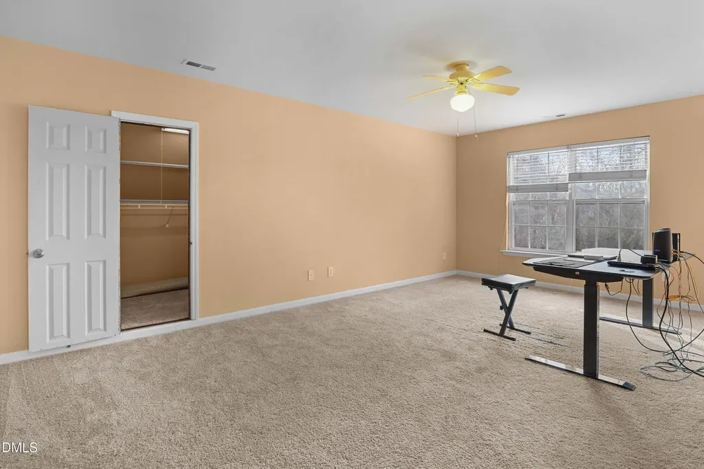808 Red Oak Tree Drive Fuquay Varina NC 27526