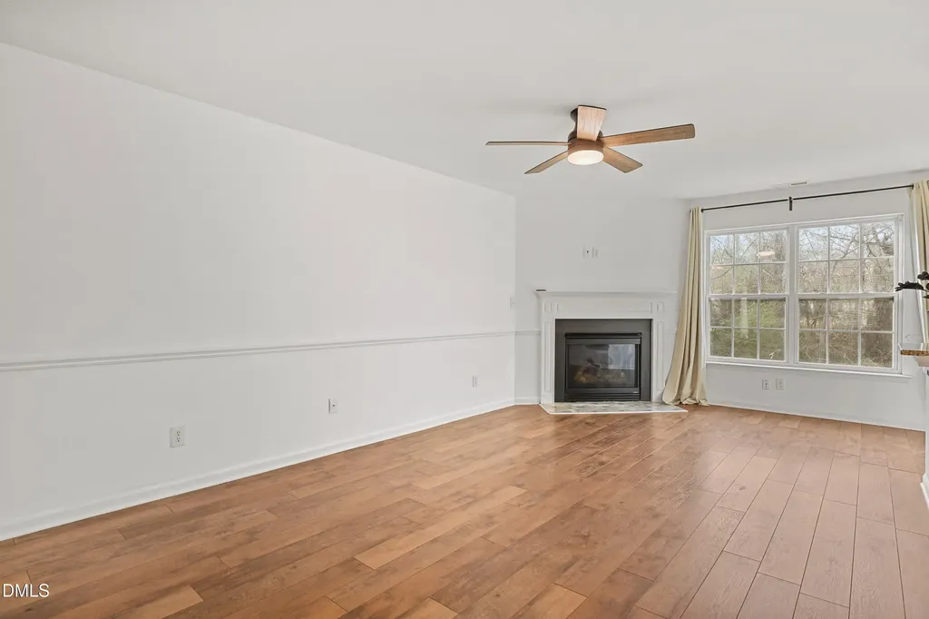 808 Red Oak Tree Drive Fuquay Varina NC 27526
