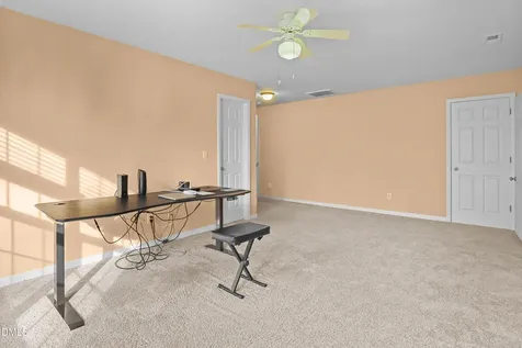 808 Red Oak Tree Drive Fuquay Varina NC 27526