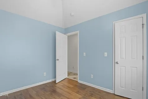 808 Red Oak Tree Drive Fuquay Varina NC 27526