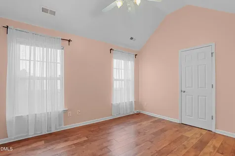 808 Red Oak Tree Drive Fuquay Varina NC 27526