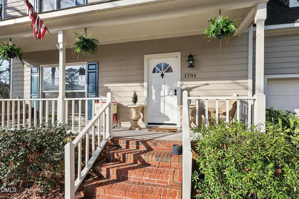 1701 Point Owoods Court Raleigh NC 27604