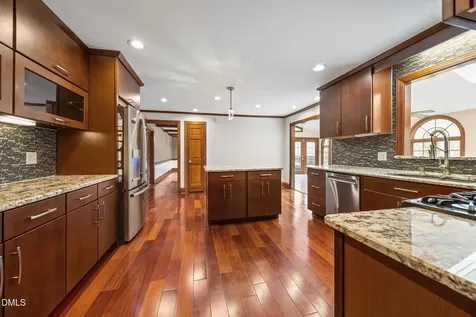 5808 Devon Circle Raleigh NC 27604