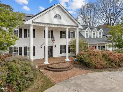 5808 Devon Circle Raleigh NC 27604