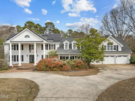 5808 Devon Circle Raleigh NC 27604