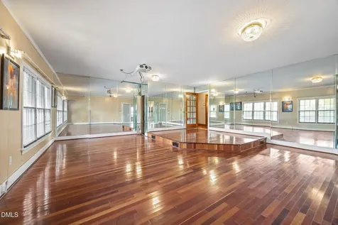 5808 Devon Circle Raleigh NC 27604