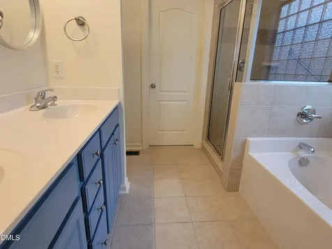 1347 Stone Lion Drive Fuquay Varina NC 27526
