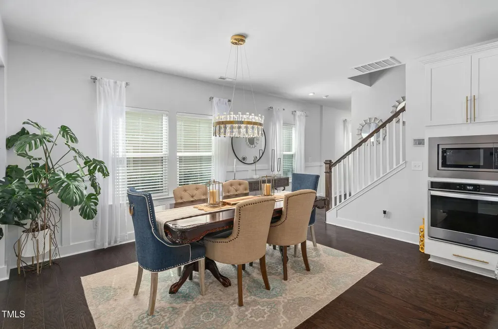 233 Sage Oak Lane Holly Springs NC 27540