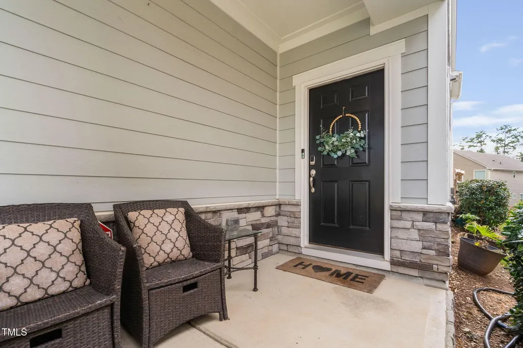 233 Sage Oak Lane Holly Springs NC 27540