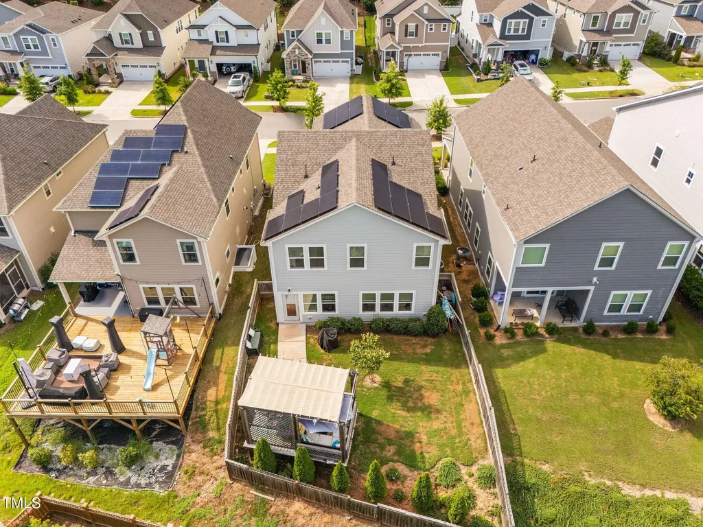 233 Sage Oak Lane Holly Springs NC 27540
