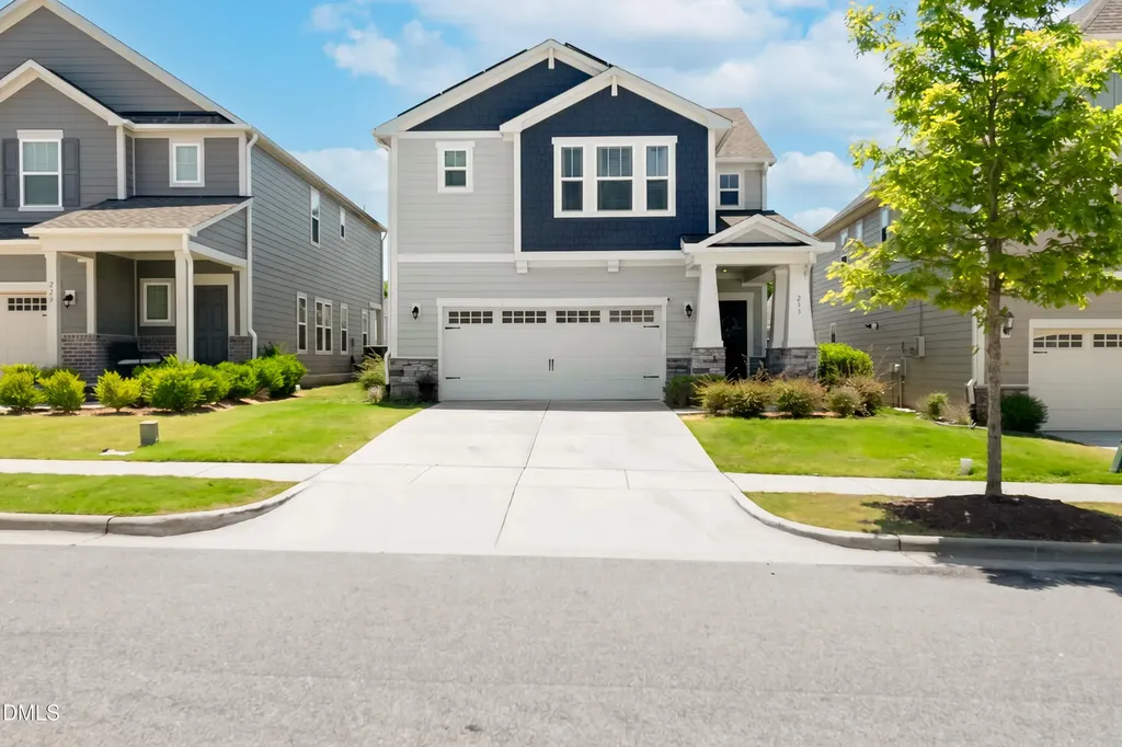 233 Sage Oak Lane Holly Springs NC 27540