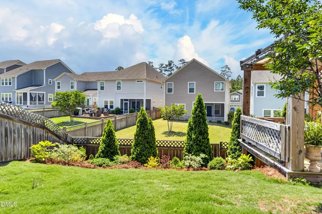 233 Sage Oak Lane Holly Springs NC 27540