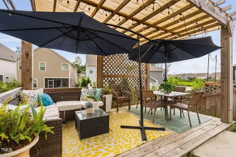 233 Sage Oak Lane Holly Springs NC 27540
