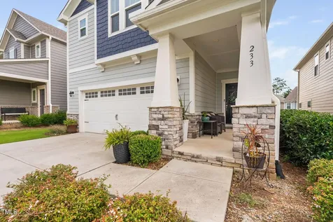 233 Sage Oak Lane Holly Springs NC 27540