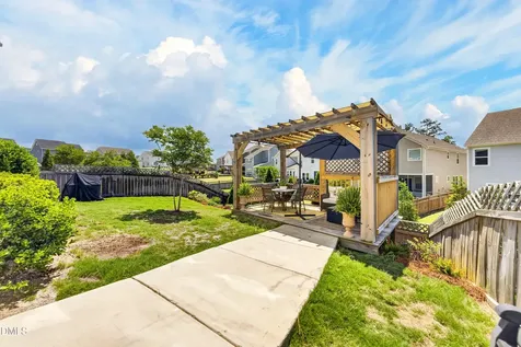 233 Sage Oak Lane Holly Springs NC 27540