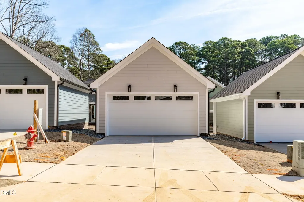 722 1/2 Powell Drive Raleigh NC 27606
