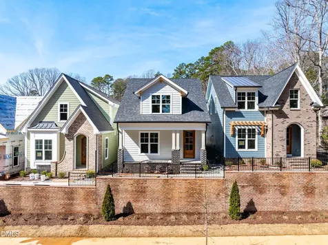 722 1/2 Powell Drive Raleigh NC 27606