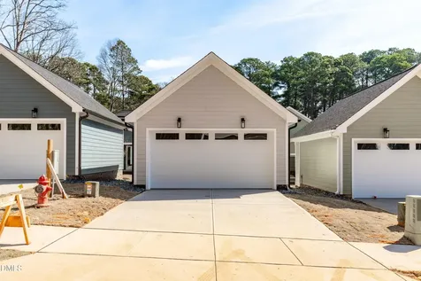 722 1/2 Powell Drive Raleigh NC 27606