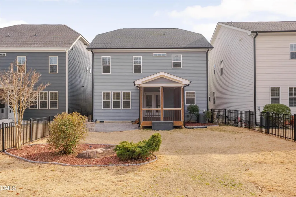 504 Beacon Ridge Boulevard Chapel Hill NC 27516