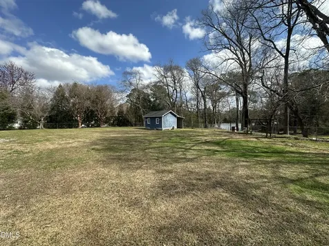 120 Summerdale Drive Pikeville NC 27863