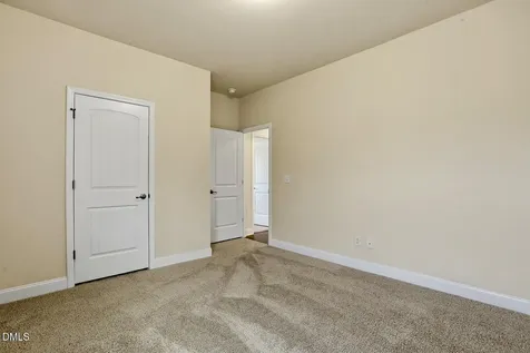 52 Woodwater Circle Lillington NC 27546
