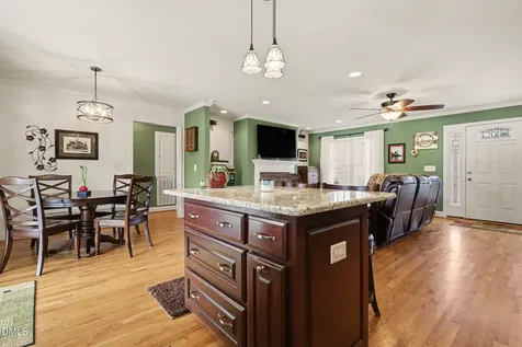 289 Jacobs Trail Burlington NC 27217