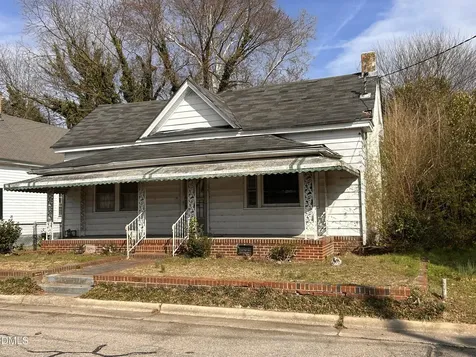 104 Ash Street E Wilson NC 27893