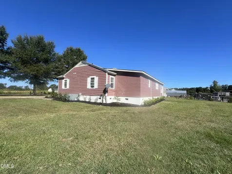 122 Bill Avery Road Coats NC 27521