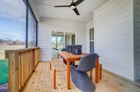 936 W Holly Springs Road Holly Springs NC 27540