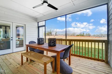 936 W Holly Springs Road Holly Springs NC 27540