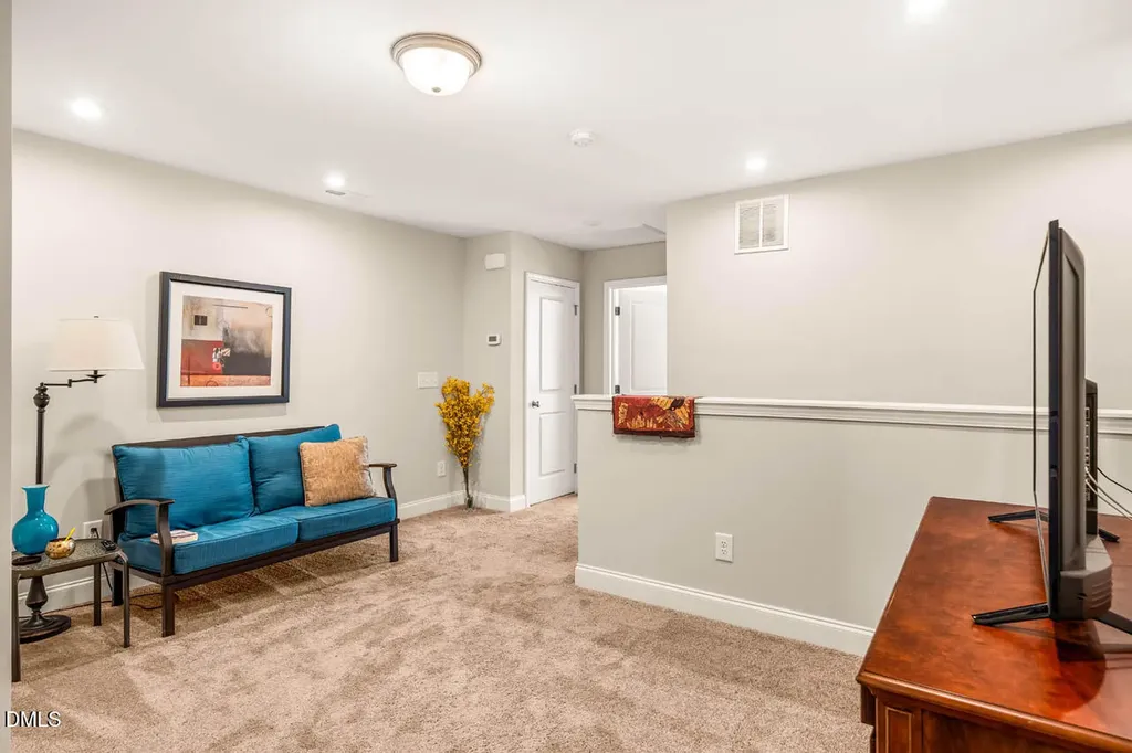 254 Deardom Way Chapel Hill NC 27516