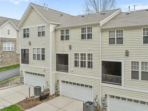 5901 Hourglass Court Raleigh NC 27612