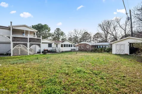 810 Bryn Mawr Court Apex NC 27502