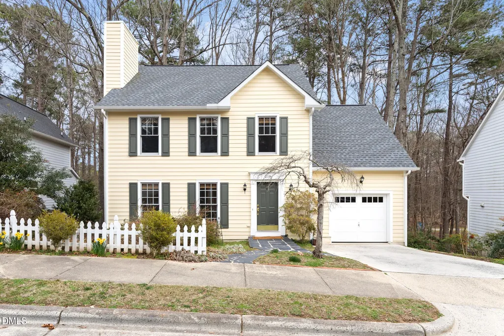218 Oxford Hills Drive Chapel Hill NC 27514