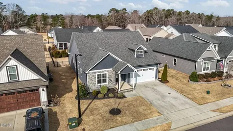 97 Sweetbay Park Youngsville NC 27596