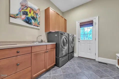 104 Parmalee Court Cary NC 27519