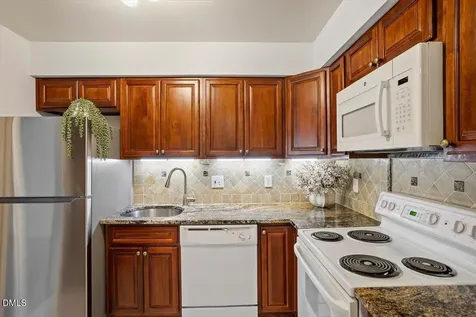 107 Cooper Glen Place Chapel Hill NC 27517