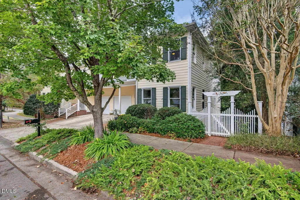 302 Edgewater Circle Chapel Hill NC 27516