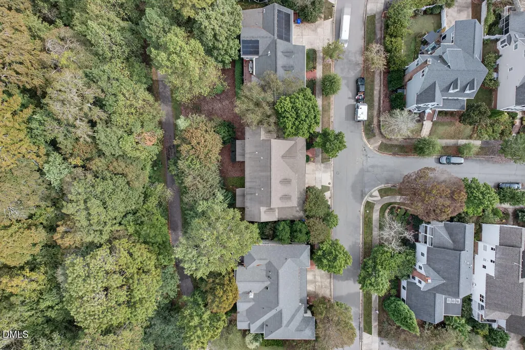 302 Edgewater Circle Chapel Hill NC 27516