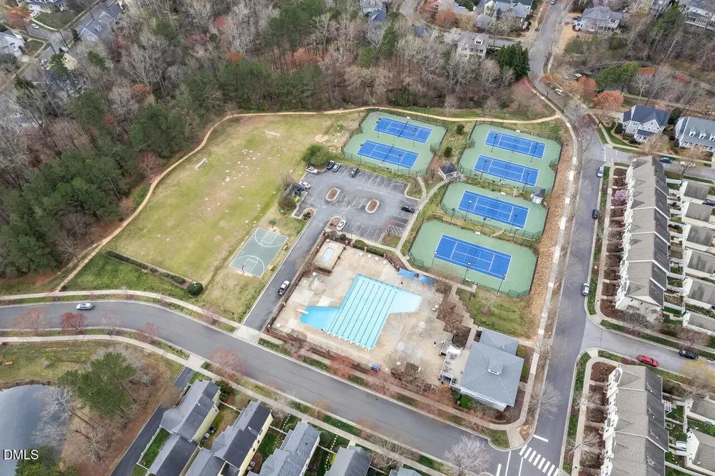 302 Edgewater Circle Chapel Hill NC 27516