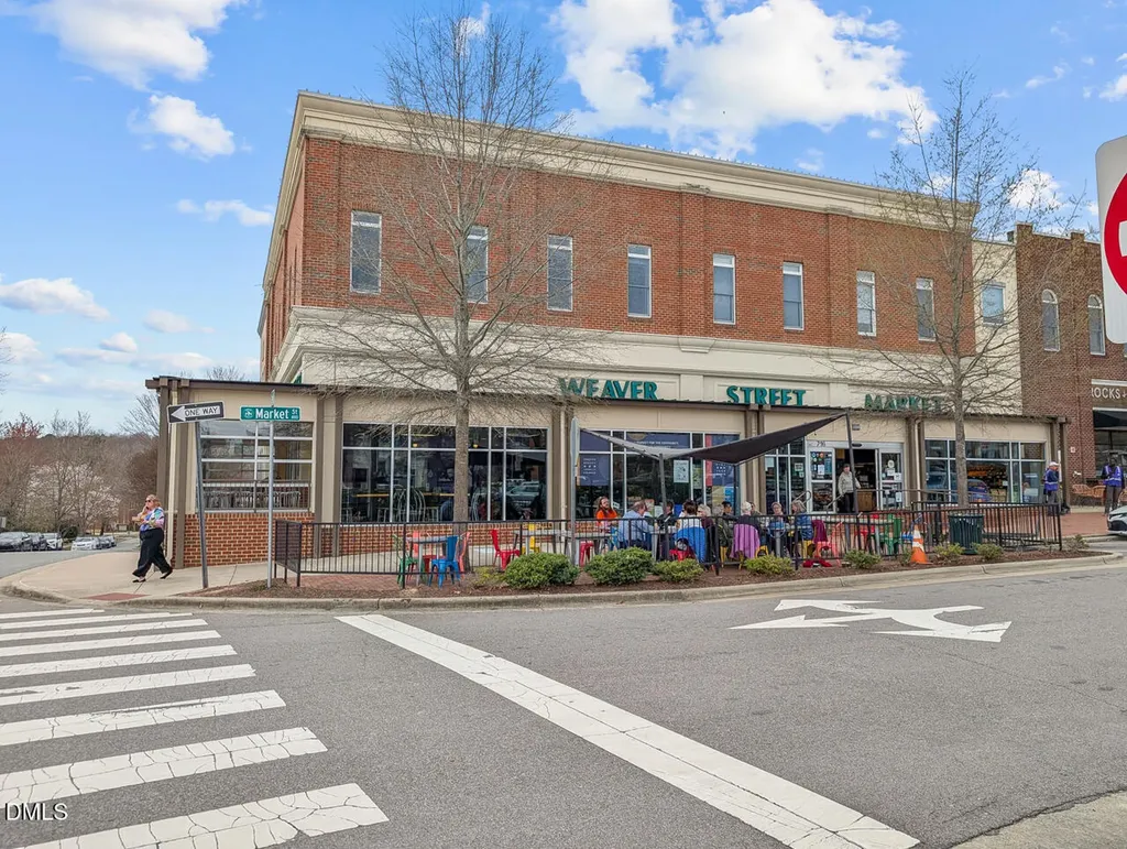 302 Edgewater Circle Chapel Hill NC 27516