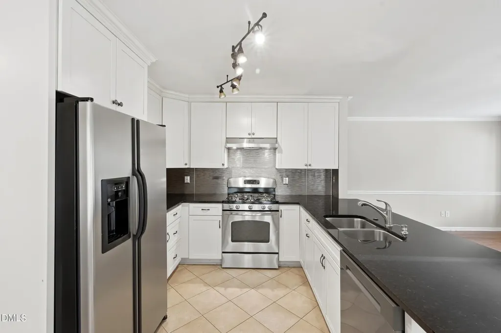 1713 Tealwood Place Raleigh NC 27615
