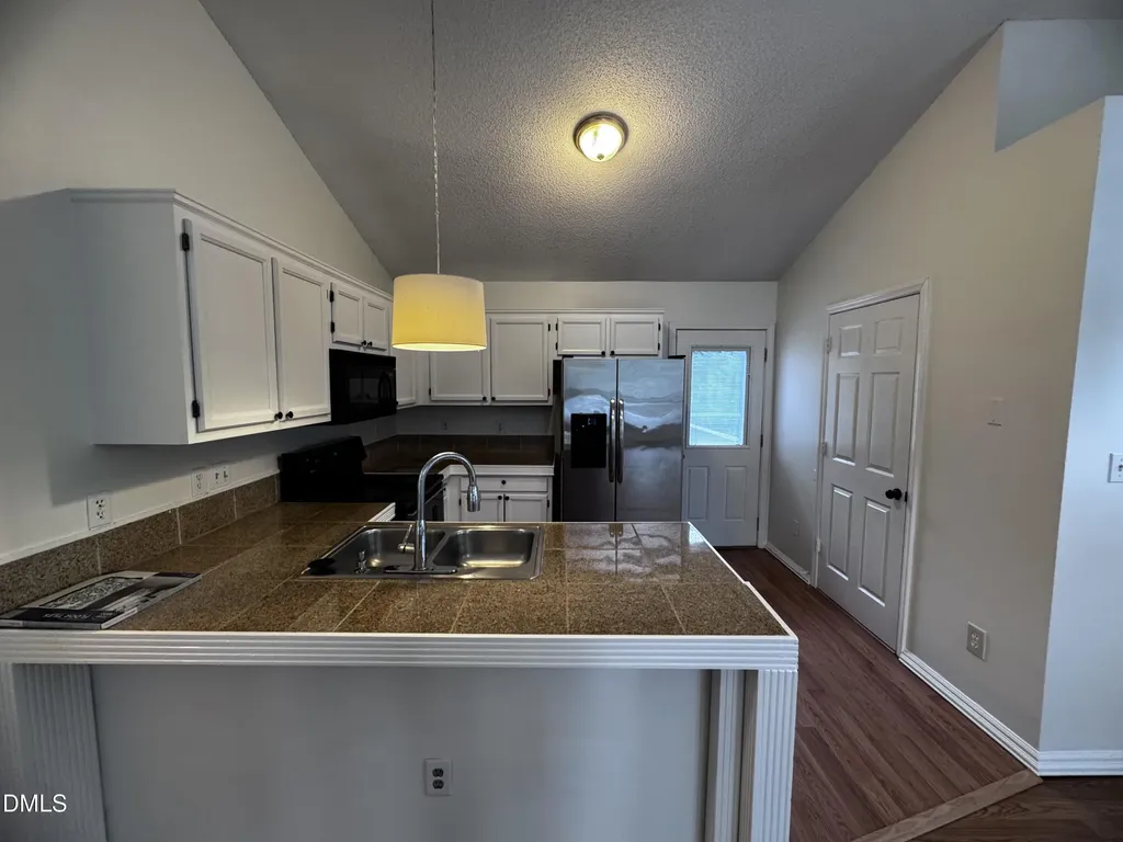 4125 Cobble Court Raleigh NC 27616